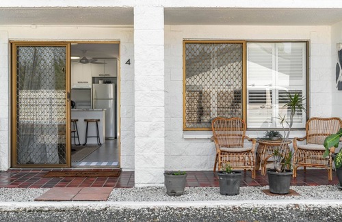 Iluka Apartment | Iluka Villa 4 - Pool, BBQ, private jetty and your own boat ramp.