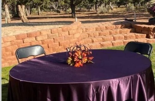 New Harmony House | Imaculate home on 20 acres one mile off 1-15, minutes from Kolob Canyon.