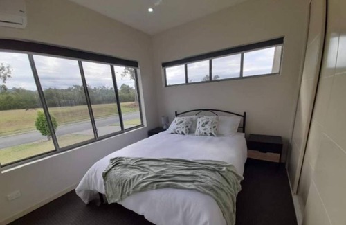 Midge Point House | Immaculate Ocean Front Family & Pet Friendly Home