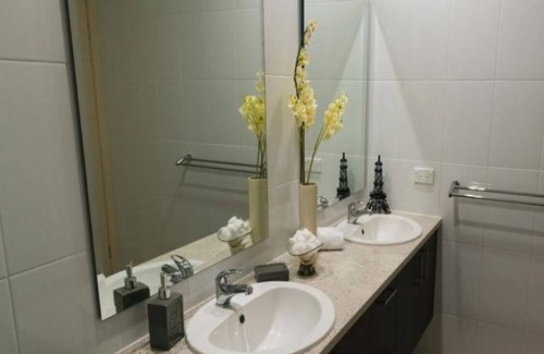 Midge Point House | Immaculate Ocean Front Family & Pet Friendly Home