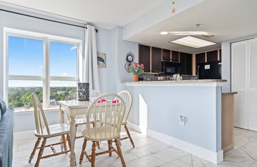 Atlantic Beach Condo | Immaculate Suite & Stunning Views! Bay Watch 1441