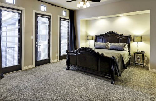 Lazybrook/Timbergrove House | Immaculate Town Home!! - 3BR, 3.5BA + Gym
