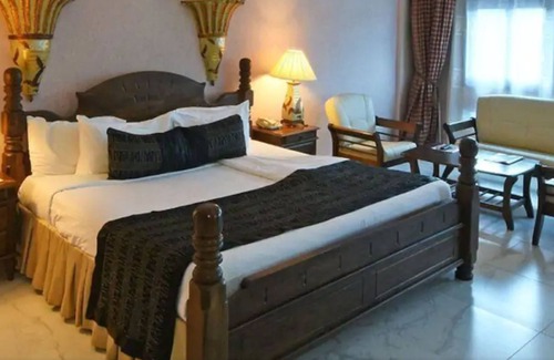 Entebbe Hotel | Imperial Botanical Beach Hotel