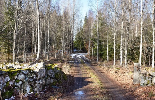 Tingsryd House | In a quiet location, in a wooded area with many lakes, this cozy cottage welcomes you.