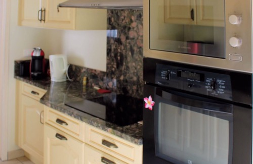 Bagnols-en-Foret Villa | in Bagnols-en-Forêt, quiet, with large swimming pool