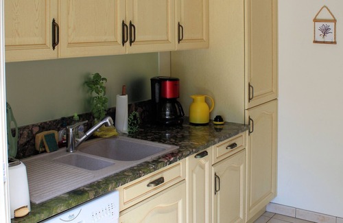 Bagnols-en-Foret Villa | in Bagnols-en-Forêt, quiet, with large swimming pool