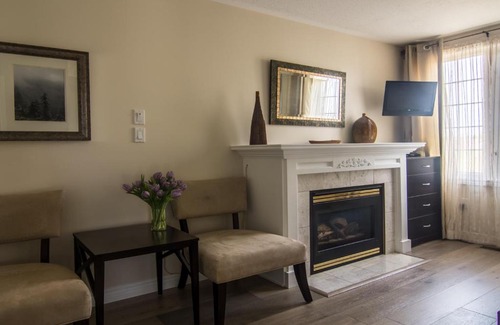 Historic Old Town Bed & Breakfast | In Elegance