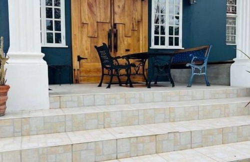 Saint Andrew Apartment | In the heart of Kingston