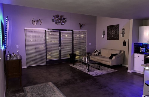 Las Colinas House | In the heart of Las Colinas next to the Ritz Carlton Golf Club.n