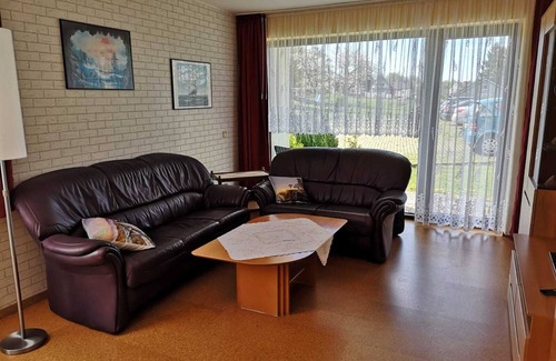 Holzminden Apartment | In the heart of the Hochsolling, quiet renovated apartment with terrace