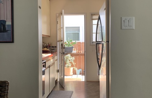 Belmont Shore House | In the Heart of the Shore