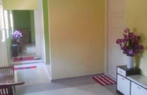 Kampung Bunut Susu Apartment | Inap Desa Permai