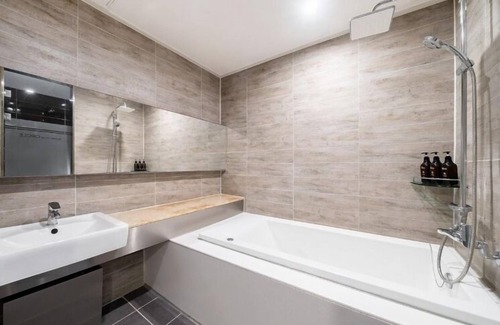 Jakjeonseoun-dong Hotel | Incheon CIRCLE HOTEL