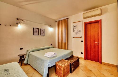 Caronno Pertusella Apartment | InCorteDaFabio Design flat with Bikes