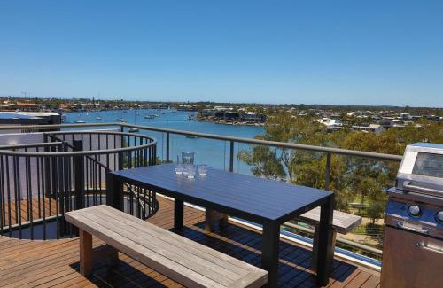 Mooloolaba Apartment | Incredible Beachside Penthouse-RIVA11