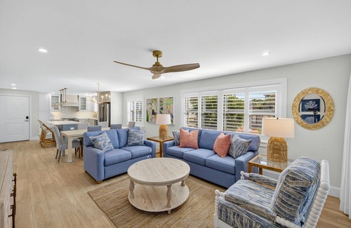 Sanibel Condo | Incredible Gulf Front Tarpon Beach 301