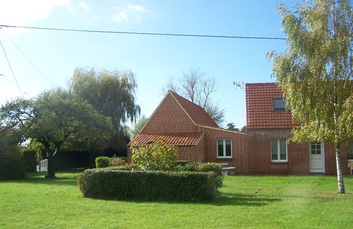 Clairmarais Cottage | Independent gite on private property only accessible by boat