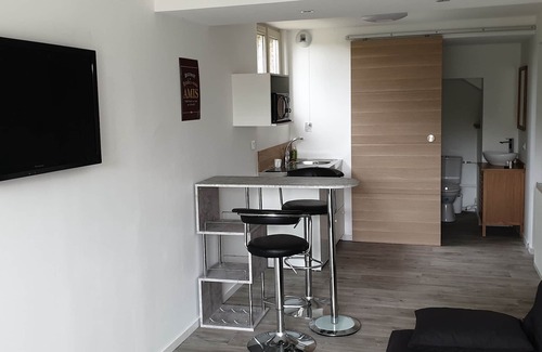 Cuissai House | Independent new studio on the edge of Ecouves