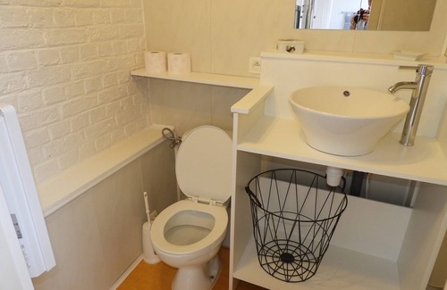 Lavaux-Sainte-Anne Apartment | Independent studio on the 1st floor less than 1 kilometer from the Château de Lavaux