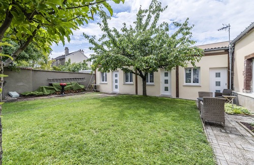 Betheny Apartment | Independent studio with garden, near cathedral of Reims