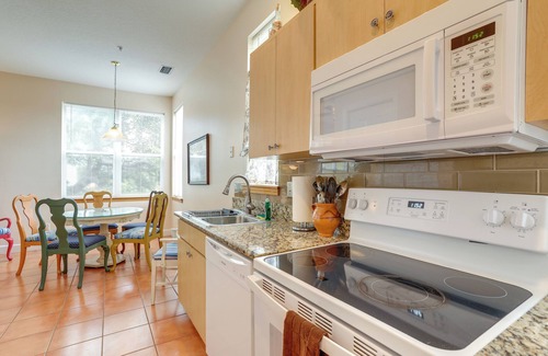 Indian Rocks Beach Apartment | Indian Rocks Vacation Rental Condo: Steps to Beach