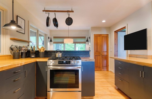 West Stockbridge House | Indoor Pool & Lofted Game Area | Sunroom w/Sweeping Mountain Views | Wellspring