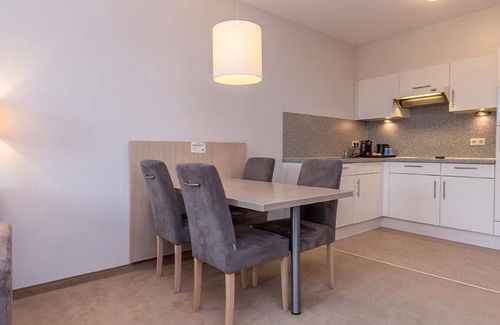 Kamperland Hotel | Indulge & Unwind in Soothing Retreat w/Spa & Pool Access Near Beach