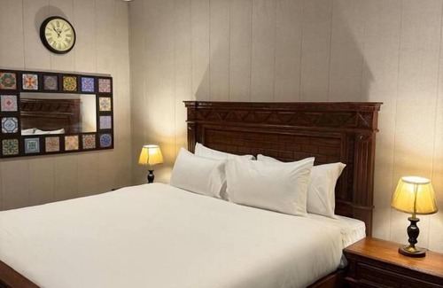 Khyber Pakhtunkhwa Hotel | Infinity Villa and Resort Kumrat Valley