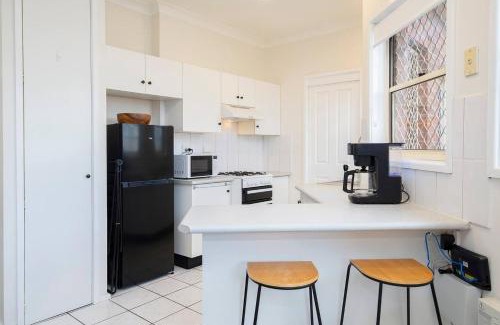 Mayfield House | Ingall Hearth - Cosy Comfort near Newcastle Beach