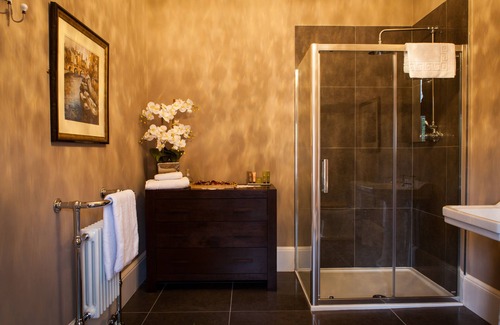 Alloa Hotel | Inglewood House and Spa