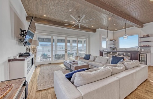 Inlet Beach House | Inlet Beach "Emerald Breeze"| 6 BR |Sleeps 16 |Private Pool |Elevator| VIEWS!