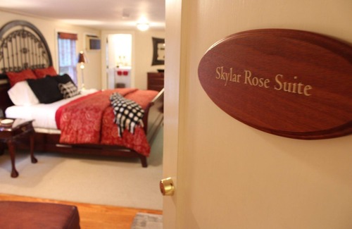 Quechee House | Inn at Clearwater Pond (Quechee)