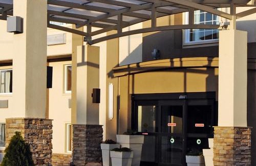 Truro Hotel | Inn on Prince Hotel and Conference Centre Truro