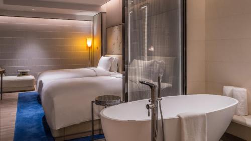 Middle Chaoyang Hotel | InterContinental Beijing Sanlitun by IHG
