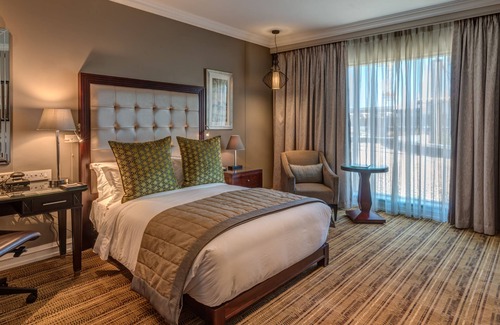 O.R. Tambo Hotel | InterContinental Johannesburg O.R Tambo Airport by IHG