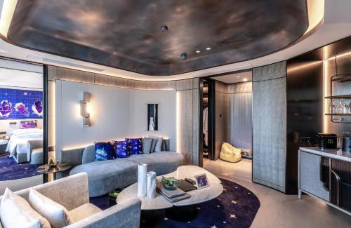 Pudong Resort | InterContinental Shanghai Harbour City by IHG