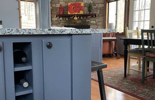 Berkeley Springs Cabin | Into the woods- Check out the newly renovated and restocked kitchen!