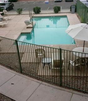 Gilbert Hotel | InTown Suites Extended Stay Phoenix AZ - Gilbert