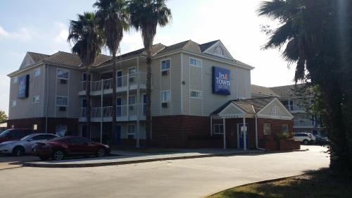 FM 1960 Hotel | InTown Suites Extended Stay Houston TX - Jersey Village