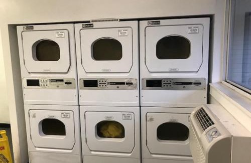 Florida Center Hotel | InTown Suites Extended Stay Orlando FL - Universal