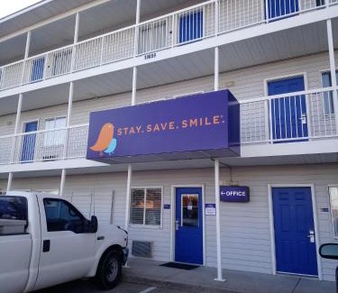Far North Dallas Hotel | InTown Suites Extended Stay Dallas TX - Medical Center
