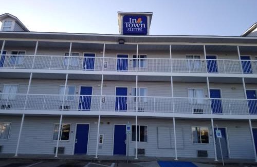 Far North Dallas Hotel | InTown Suites Extended Stay Dallas TX - Medical Center