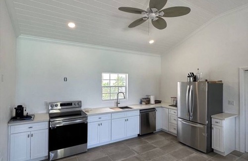 Winding Bay House | Introducing a private paradise in the tropical wonderland Double Bay Bahamas.