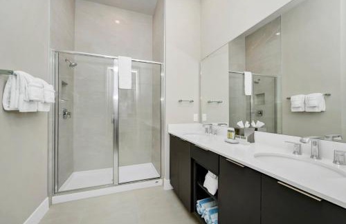 Reunion Apartment | Inviting Condo With Pool Table Near Disney With Resort & Waterpark Access - B34-246