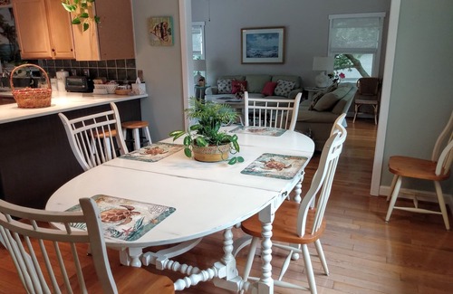 Isle of Palms House | IOP Family Beach House - pool/bikes/golf cart/ping pong/corn hole/beach gear