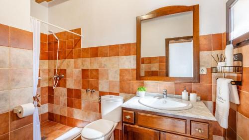 Montefrio House | Iratxe Montefrío by Ruralidays