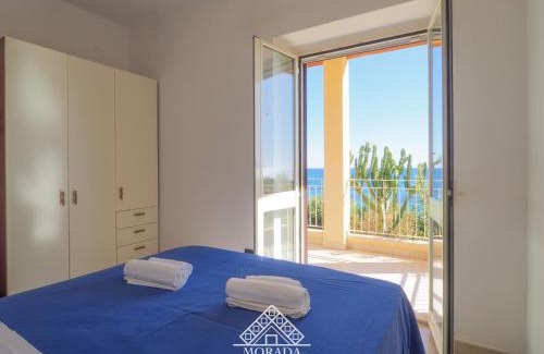 Torre di Bari Apartment | Is Femminas 25 - FRONTE MARE