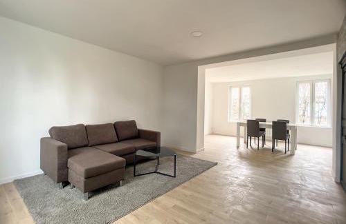 Belhez Apartment | Isaac c centre-gare-aéroport