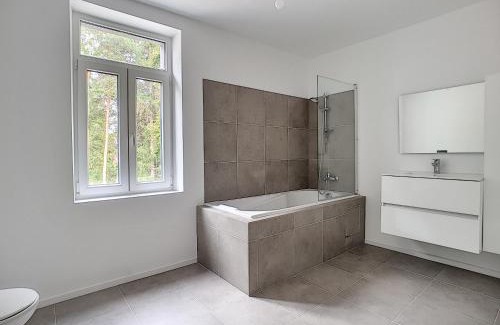 Belhez Apartment | Isaac E centre-gare-aéroport