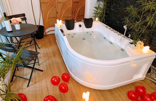 Buhangin House | Isabel's Home - 3-bedroom Home with a Hot Tub/Jacuzzi